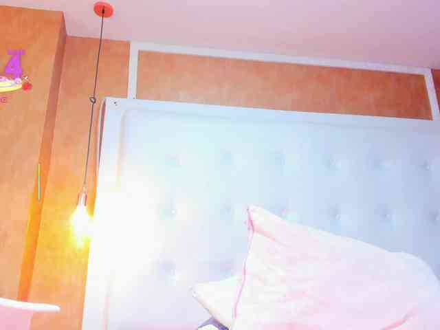 Emiily-Thompson webcam
