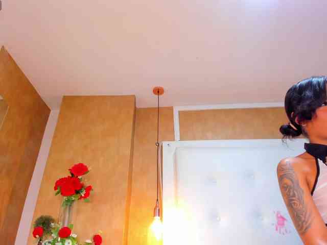 Emiily-Thompson webcam