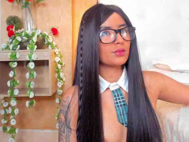 Emiily-Thompson webcam