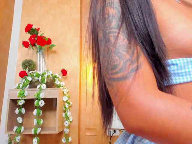 Emiily-Thompson webcam