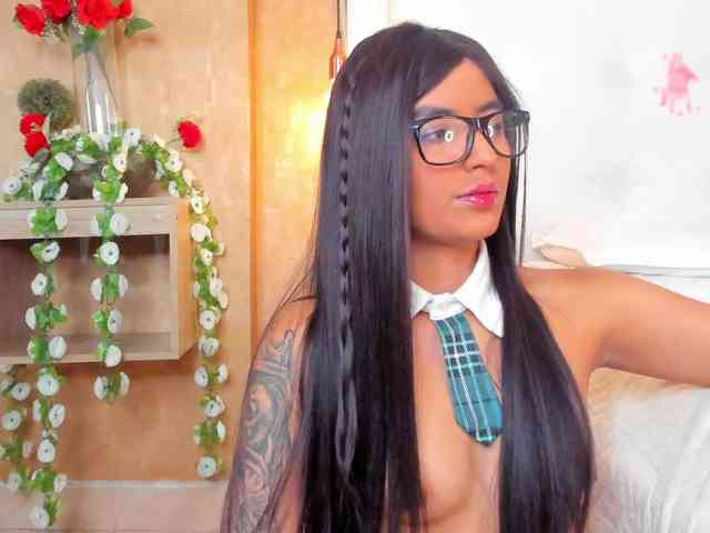 Emiily-Thompson webcam