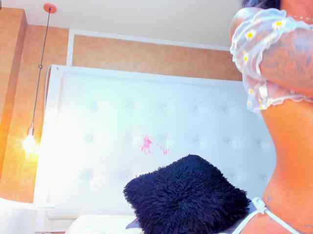 Emiily-Thompson webcam