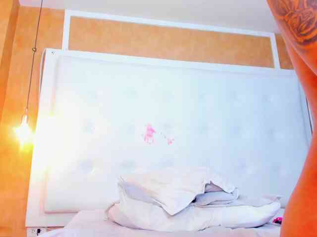 Emiily-Thompson webcam