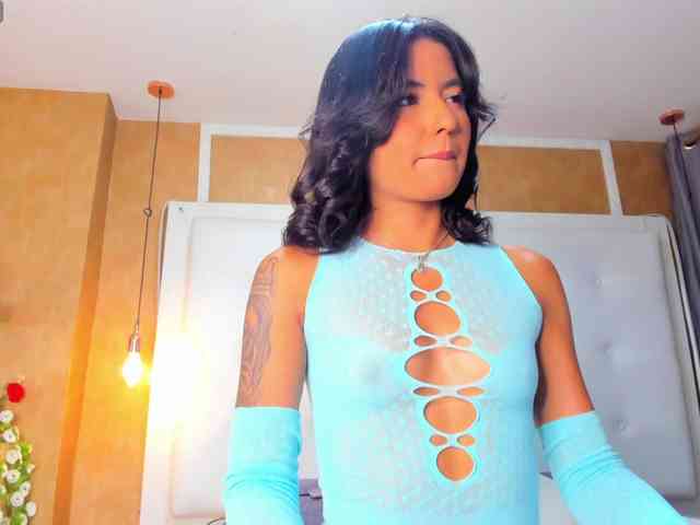 Emiily-Thompson webcam