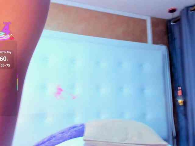 Emiily-Thompson webcam