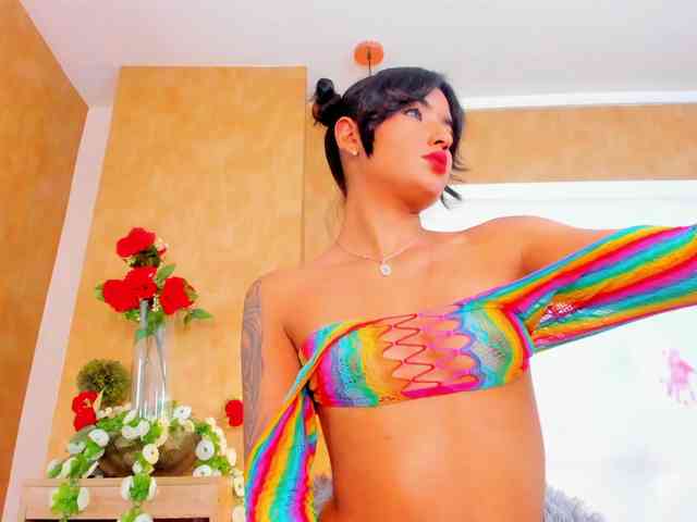 Emiily-Thompson webcam