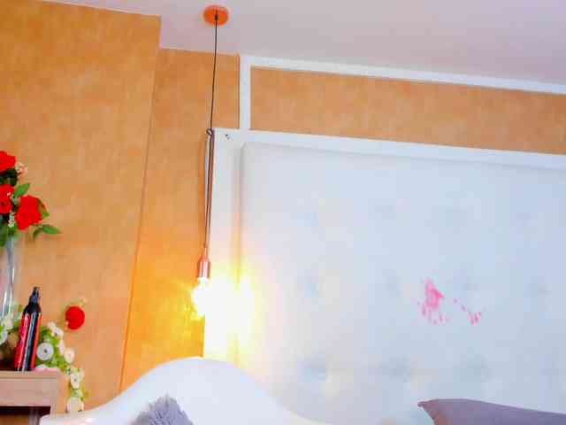 Emiily-Thompson webcam