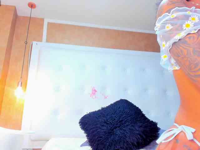 Emiily-Thompson webcam