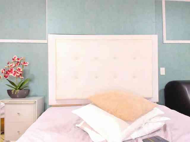 Emiily-Thompson webcam