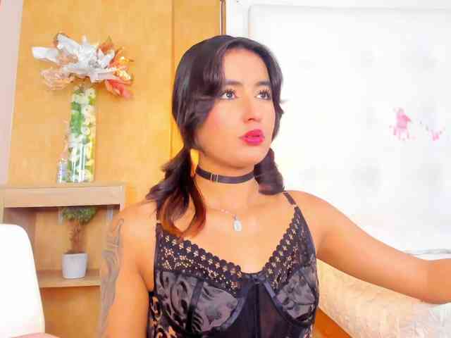 Emiily-Thompson webcam