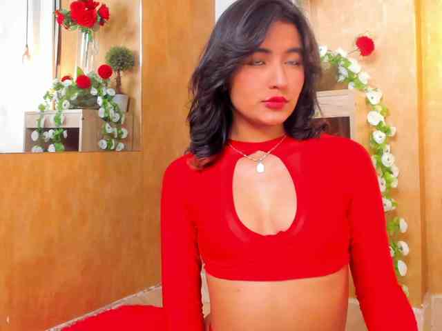 Emiily-Thompson webcam