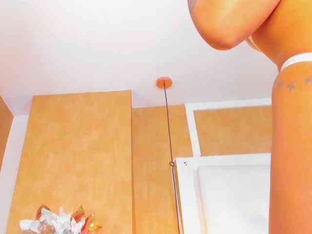 Emiily-Thompson Emiily-Thompson