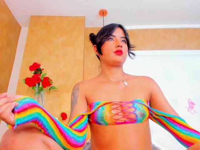 Emiily-Thompson webcam