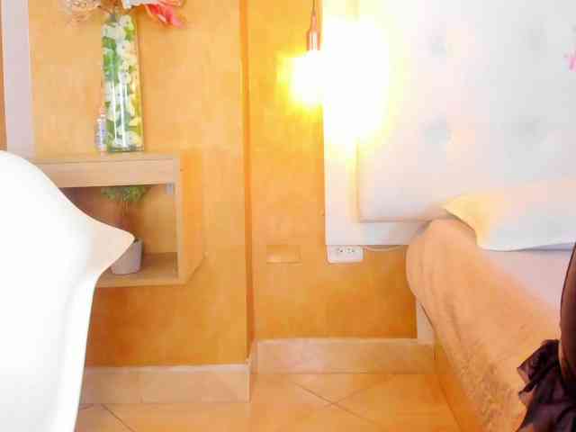 Emiily-Thompson webcam