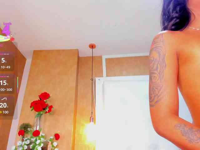 Emiily-Thompson webcam