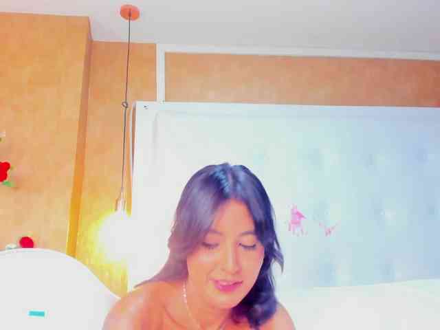 Emiily-Thompson webcam