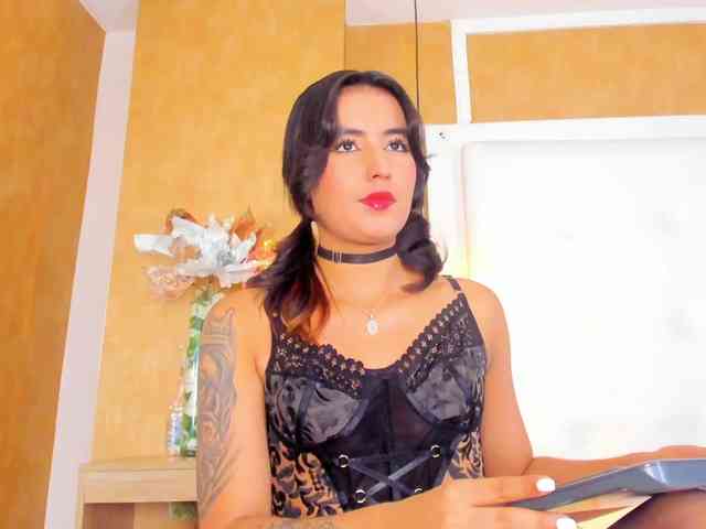 Emiily-Thompson webcam