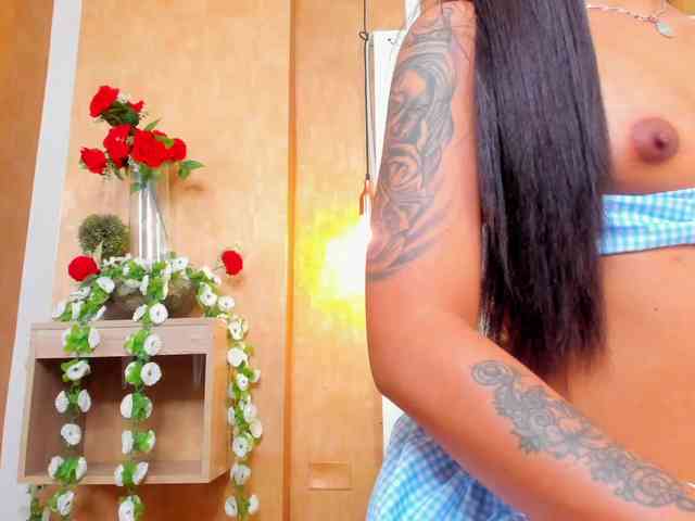 Emiily-Thompson webcam