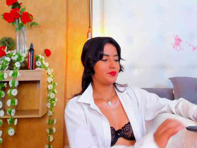 Emiily-Thompson webcam