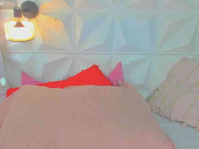 cutelatinaxxx webcam