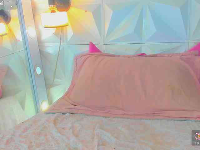 cutelatinaxxx webcam