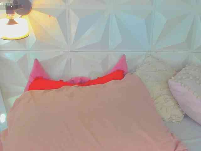 cutelatinaxxx webcam