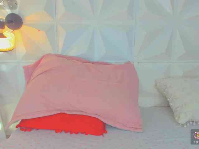 cutelatinaxxx webcam