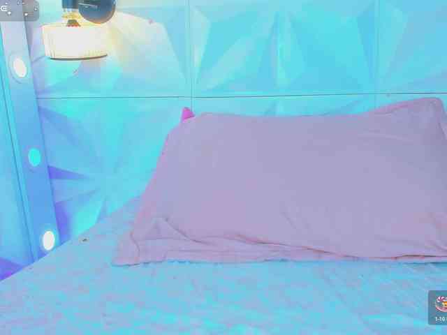 cutelatinaxxx webcam