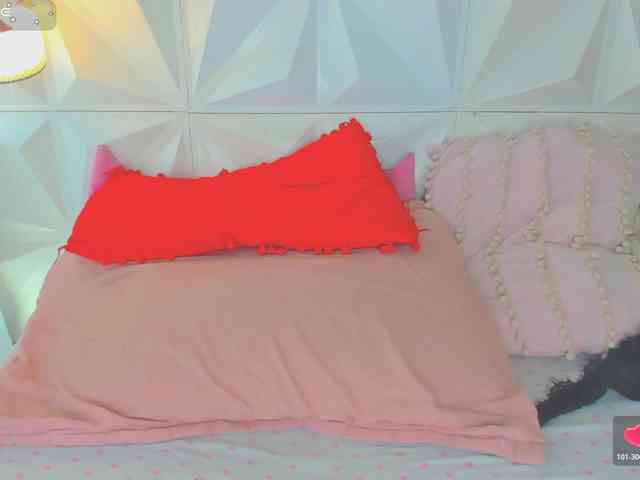 cutelatinaxxx webcam