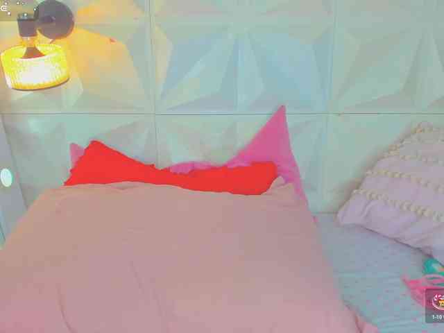 cutelatinaxxx webcam