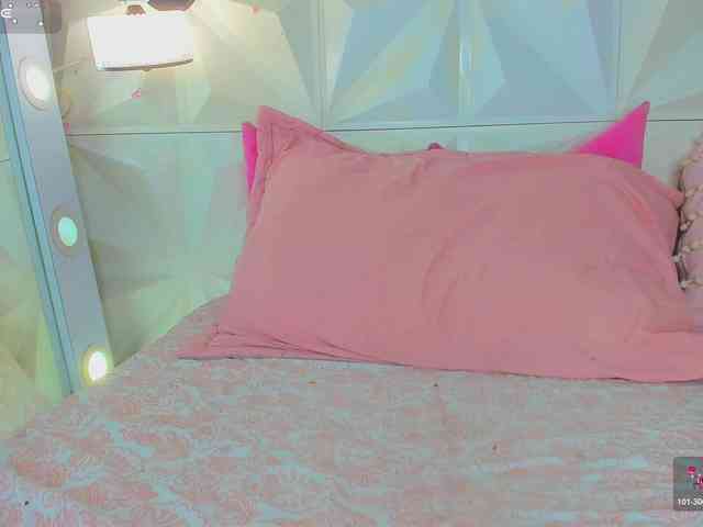 cutelatinaxxx webcam