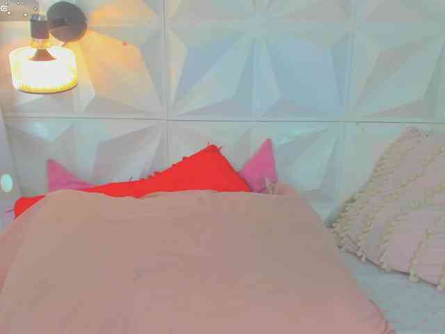 cutelatinaxxx webcam