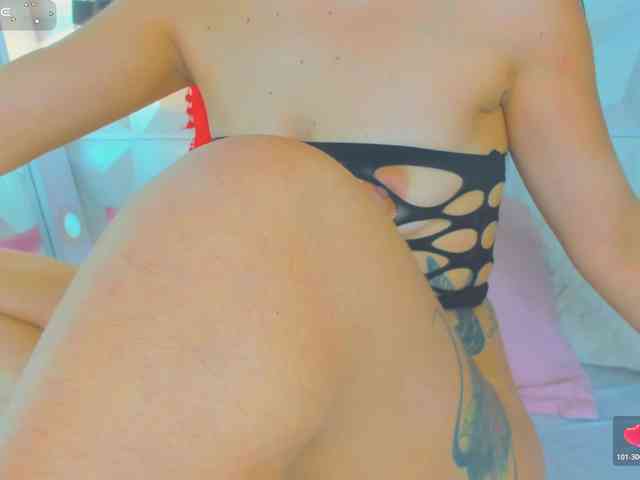 cutelatinaxxx webcam