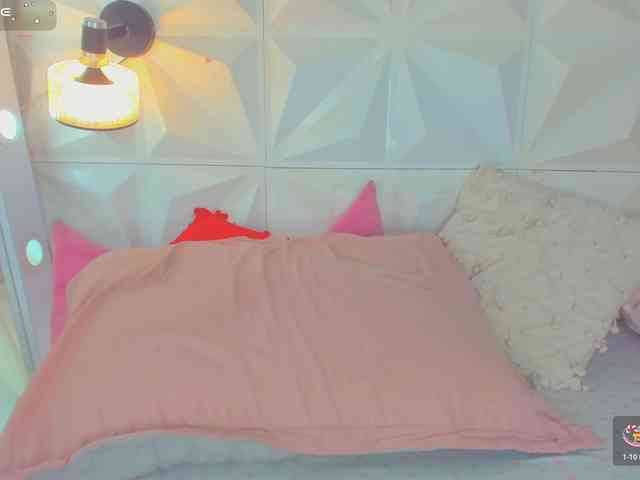 cutelatinaxxx webcam