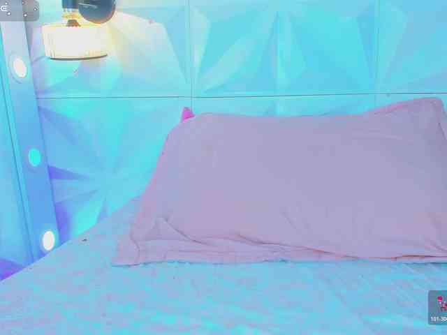 cutelatinaxxx webcam