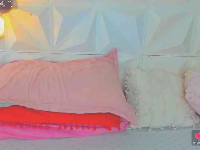 cutelatinaxxx webcam