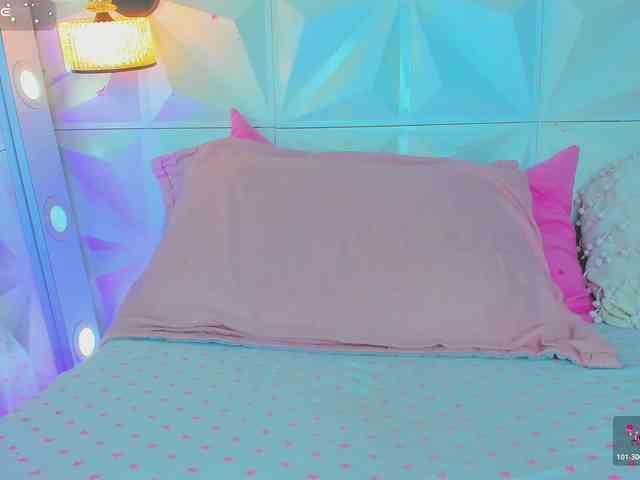 cutelatinaxxx webcam