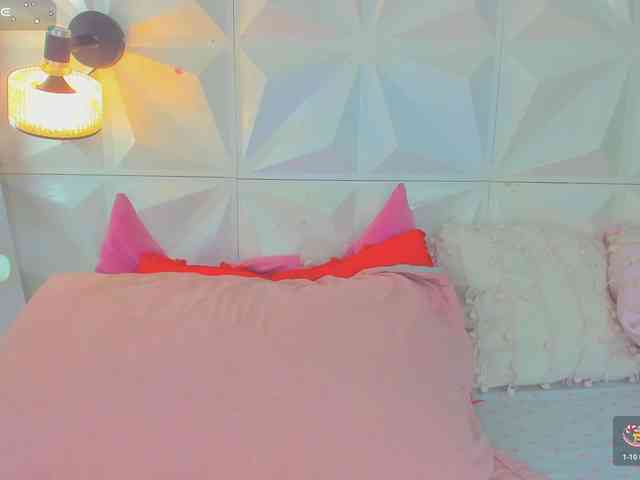 cutelatinaxxx Live Webcam on BongaCams