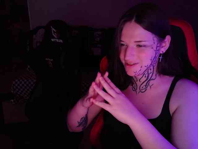LuckTozas Live Webcam on BongaCams