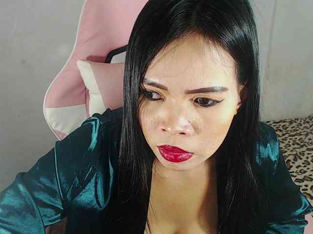 PinaySweetMommyxx webcam