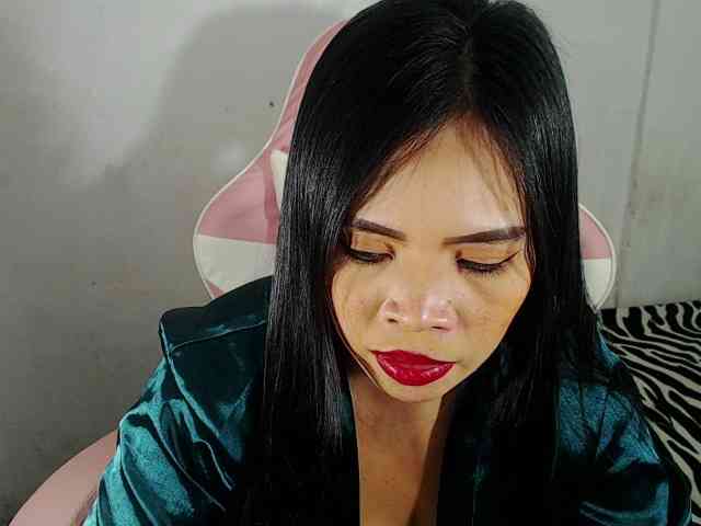 PinaySweetMommyxx webcam