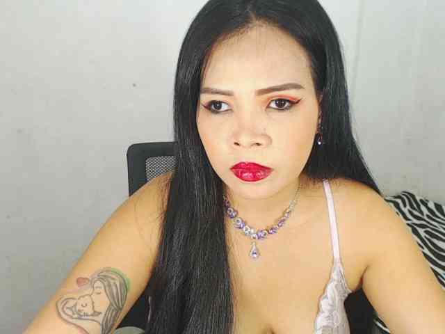 PinaySweetMommyxx webcam