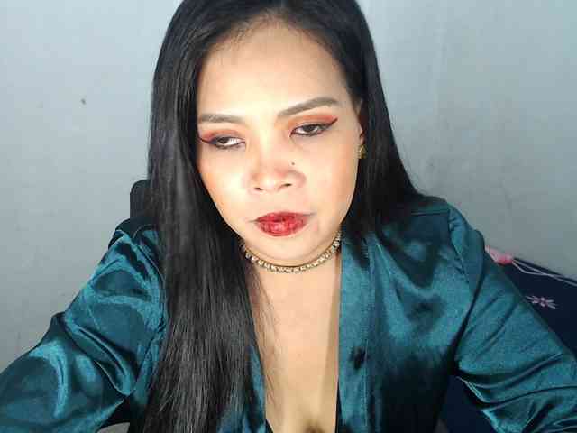 PinaySweetMommyxx webcam