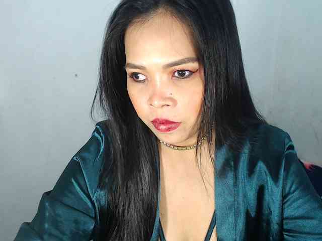 PinaySweetMommyxx webcam