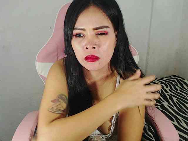 PinaySweetMommyxx webcam