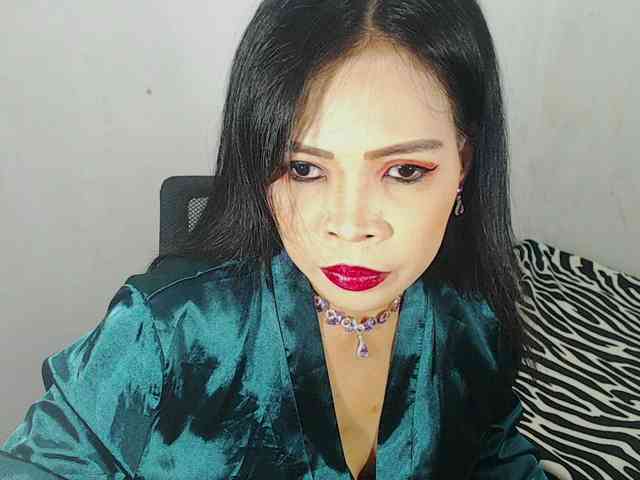 PinaySweetMommyxx webcam