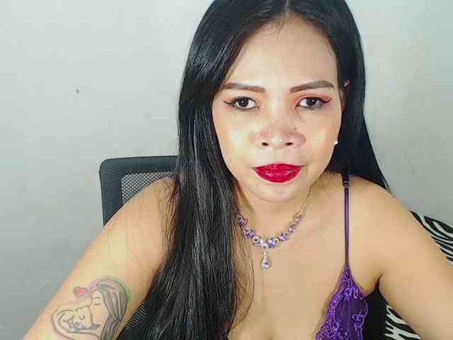 PinaySweetMommyxx webcam