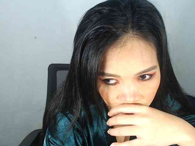 PinaySweetMommyxx webcam