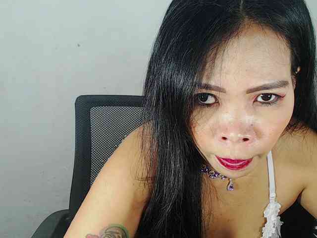 PinaySweetMommyxx webcam