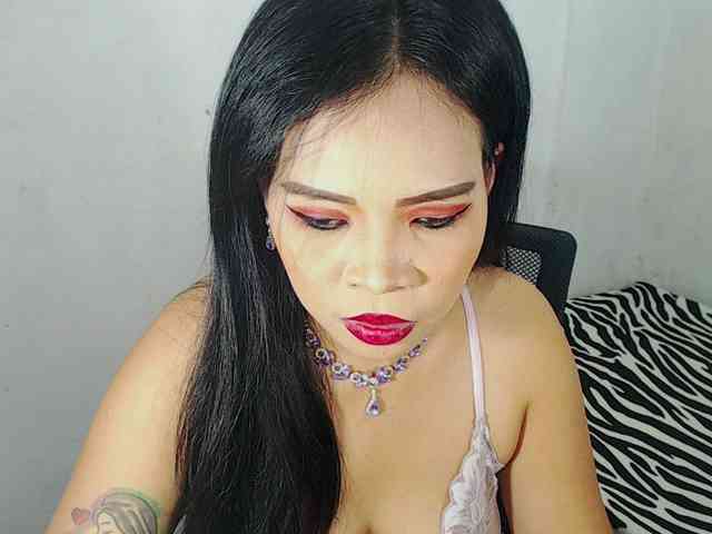 PinaySweetMommyxx webcam